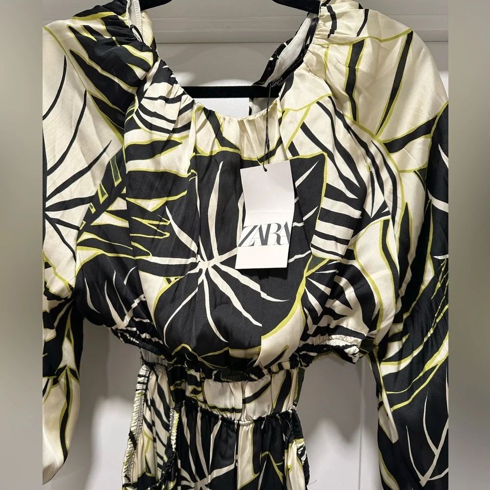 Zara Jumpsuit - Picture 4 of 6